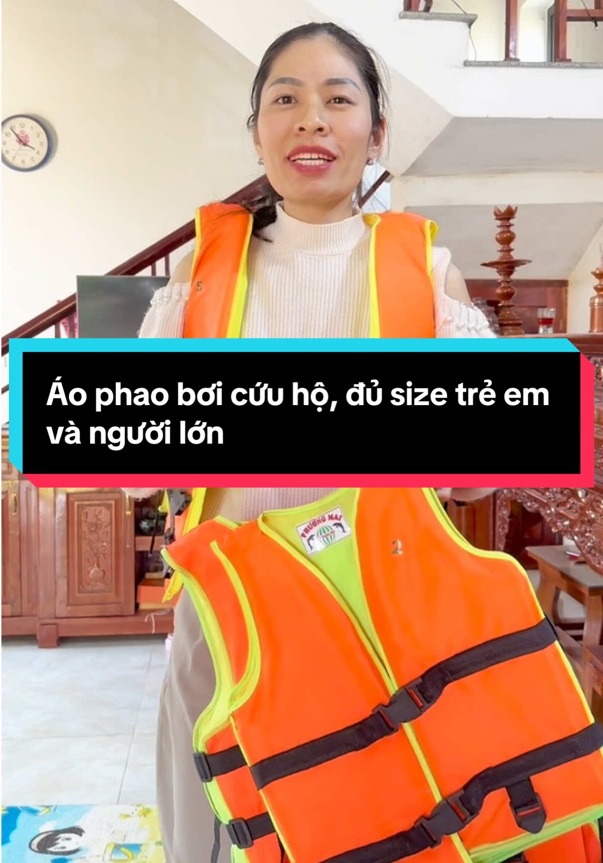 Áo phao bơi cứu hộ, chống đuối nước mùa mưa lũ cho trẻ em và người lớn. Ao phao cứu sinh đủ size. Nhà ai chưa trang bị áo phao bơi thì săn ngay nhé.#aophaoboi #aophaoboitreem #aophaocuuho #aophaocuusinh #aophaotapboi  @HIÊN PHẠM GIA DỤNG  @HIÊN PHẠM GIA DỤNG  @HIÊN PHẠM GIA DỤNG 