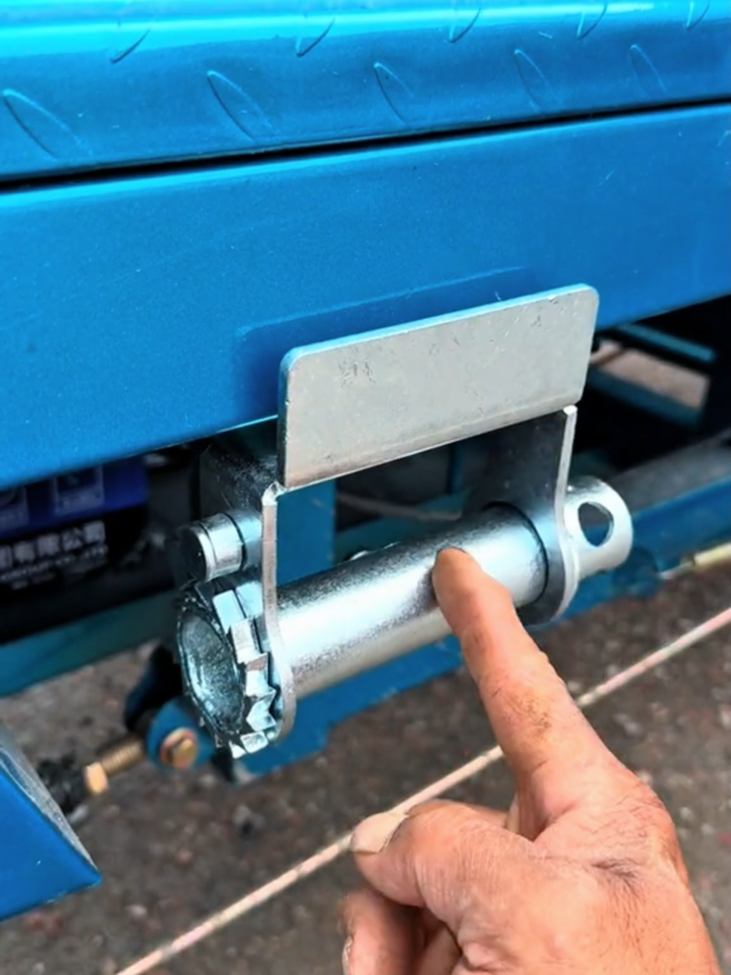 Dụng cụ siết dây Xe tải nhỏ không hàn, thiết bị siết dây đa năng bằng tay, sắt dày 4 li #cokhi #giadungtienich #viral