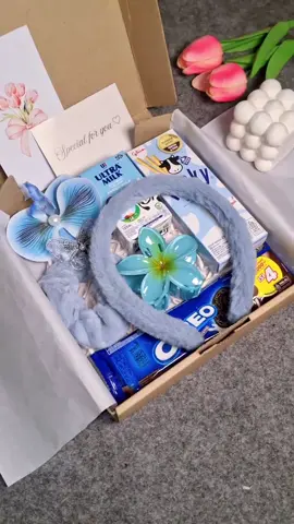 Cocok nih buat bestie kaliann🫵🏻🤩 #kadoulangtahun #kadopacar #hampers #giftideas #surprisegift 
