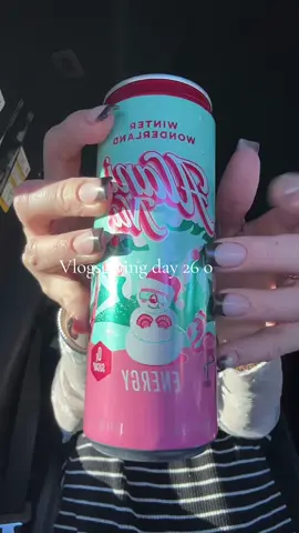 Happy Wednesday everyone🫶🏼 #winterwonderland#wednesday#day26#vlogsgiving#spendthedaywithme