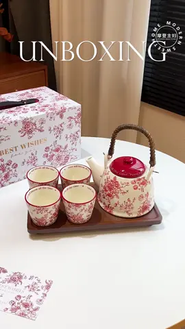 Tết này vẫn giống tết xưa. Vẫn ưa đỏ chót đón lộc vào nhà 🥰#2026 #ĐồDùngNhàBếp #xuhuongtiktok 