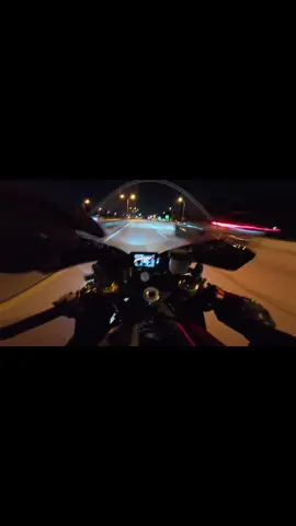 tuned zx10r vs tuned r1m who says r1ms aren’t fast ?
