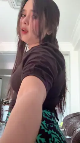 #အားလုံးချစ်ပေးကြလို့ ပျော်နေဒါပါ