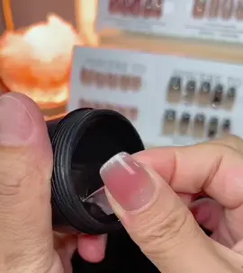 #tiktok #combogelvamayho #cáchdannail #dánnailbox #mayhonail 