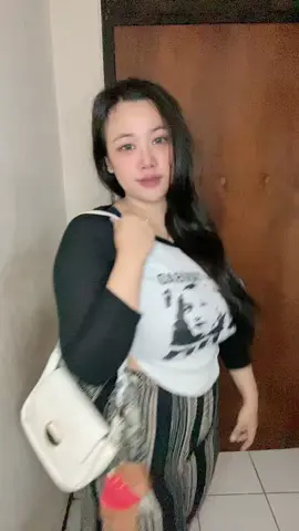 suka bgt sm keychainya #keychain #keychaincapybara #baju 