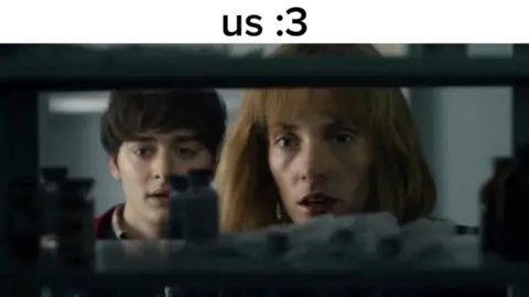 #willbyers #robinbuckley #willandrobin #strangerthings #st5 