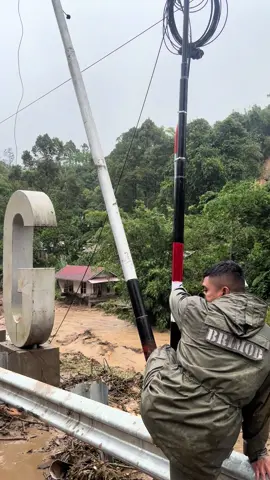 Pray for sumbar🥀🥀.                      #prayforsumbar #infosumbar #banjir #fyppppppppppppppppppppppp 