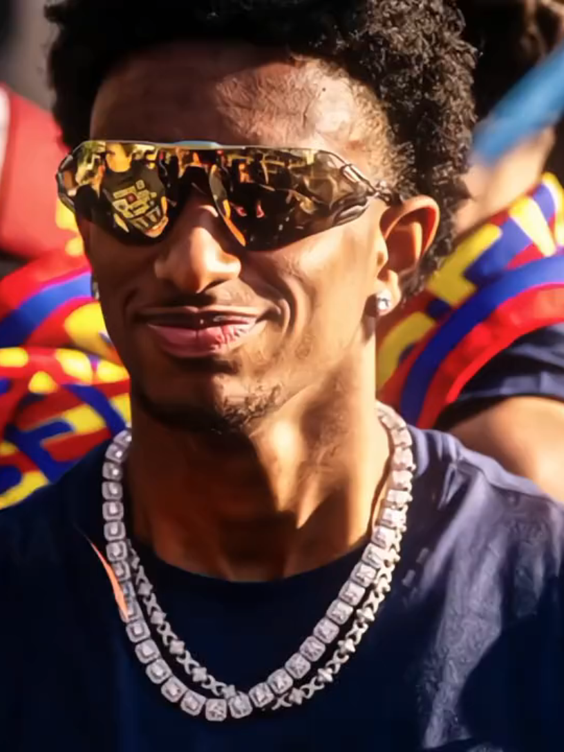 manis abis ini mah #alejandrobalde #balde #barcelona  cc: @fexennn  ib: @itsmeic4a