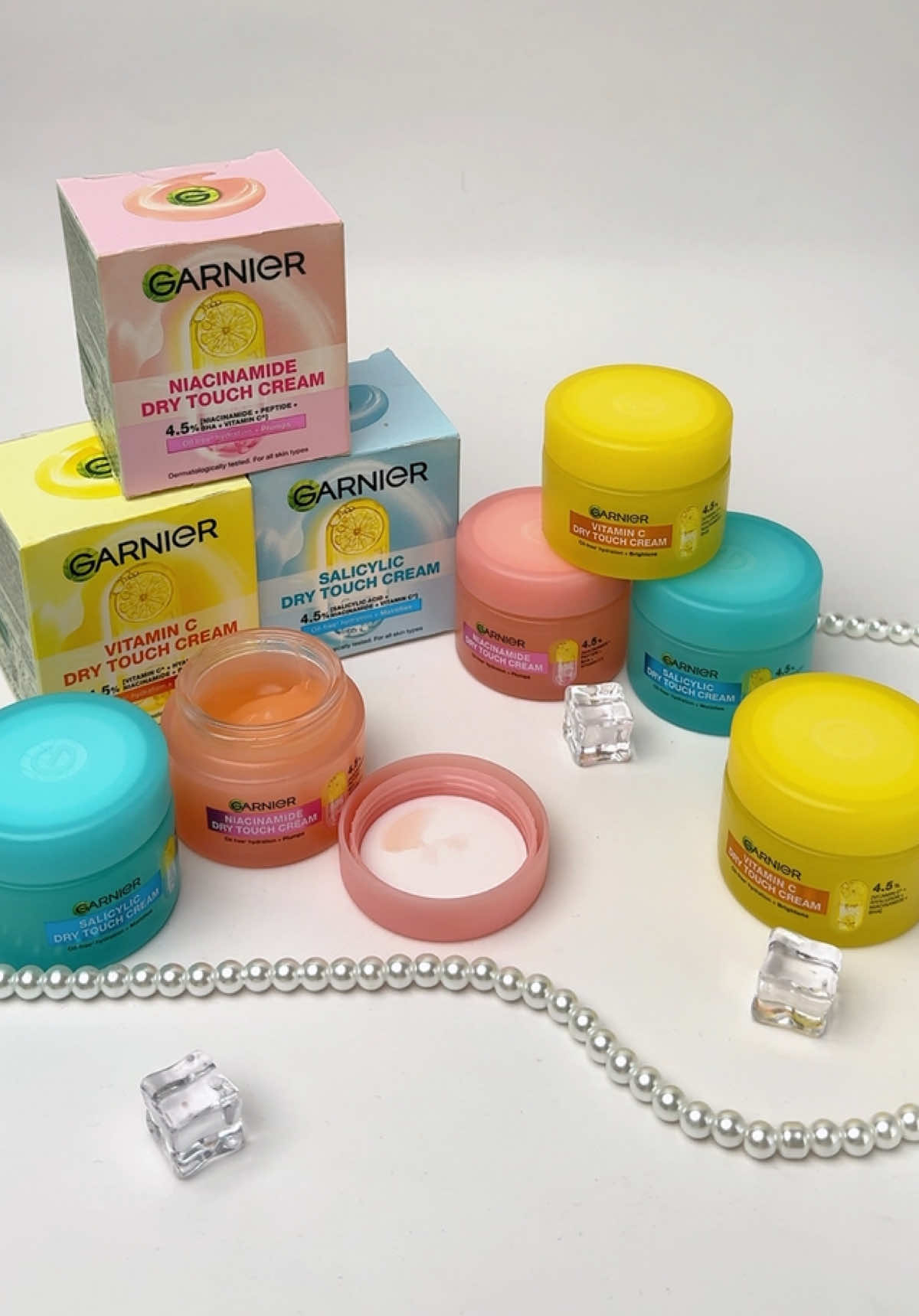 Reason I’m broke? Sebab beli Garnier Dry Touch Cream BAHARU. 😭✨ 🛒 Just tekan beg kuning and claim your mochi skin! #GarnierMalaysia #GarnierDryTouchCream #mochiskin #moisturiser #PlumpSkin