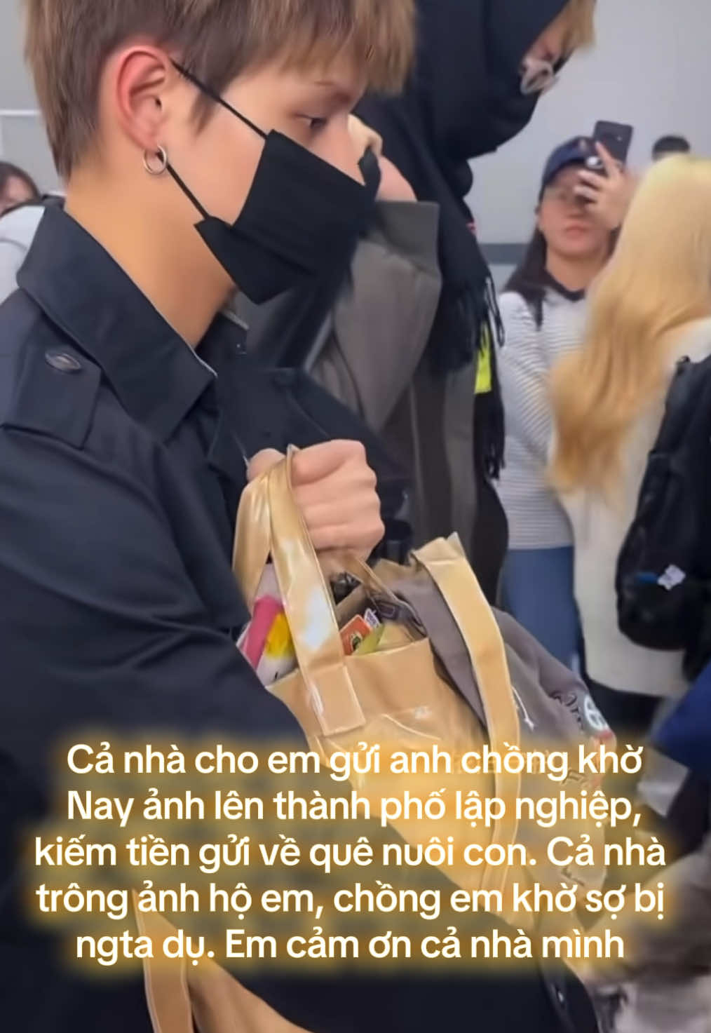 Cả nhà mình ai ở trển để ý ảnh giúp em 🤍 #Cortis #James #coer #viral 