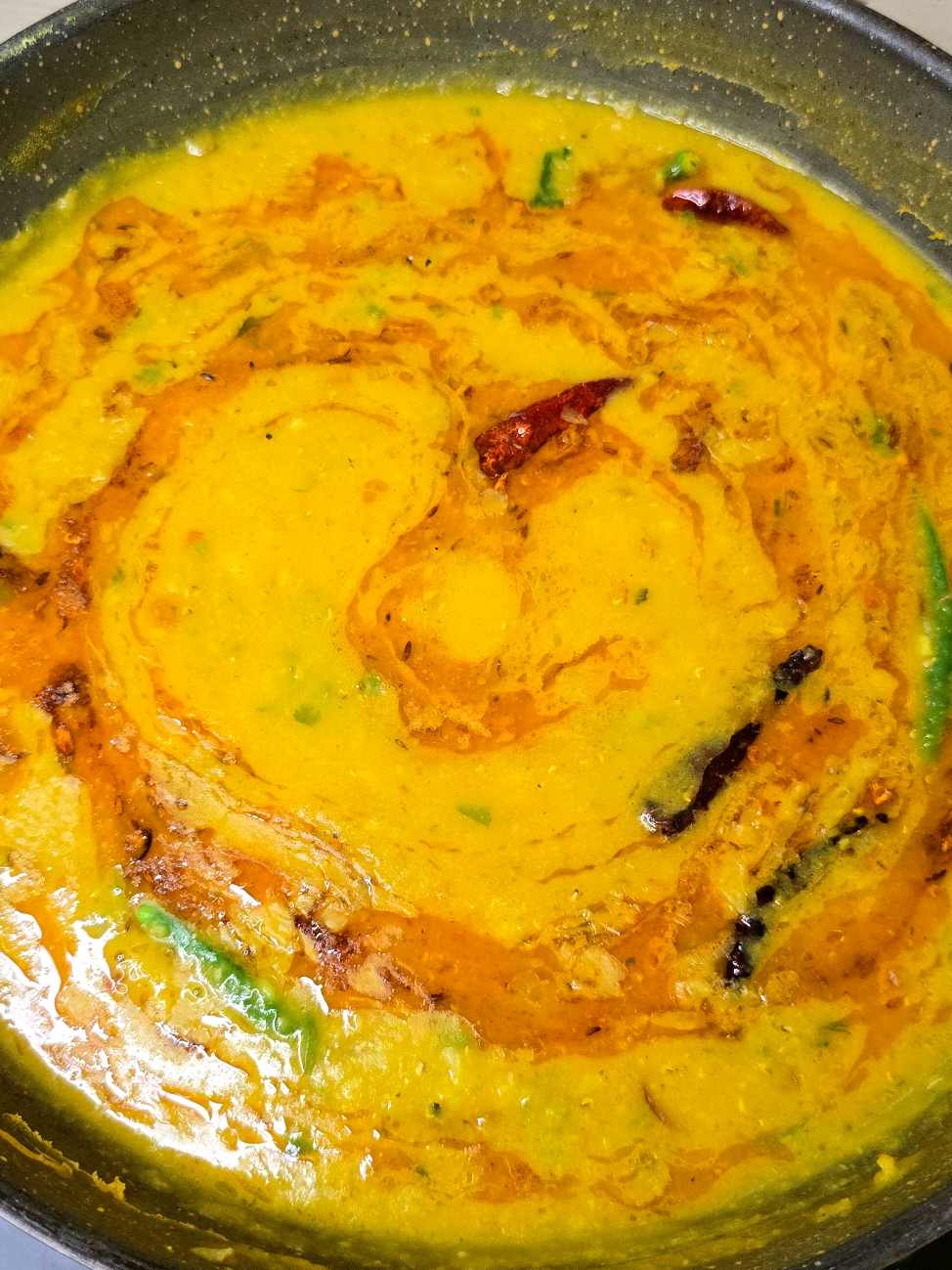 বাসায় মেহমান আসলে এইভাবে ডাল রান্না করে দেই, অনেক প্রশংসা করে সবাই😇🍛 #ডাল #ডালরেসিপি  #শাহীডাল #তড়কাডাল 