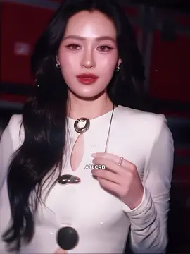 Sướngggg #lingling #linglingkwong #viral #fst♡ #xh #xhuong #xuhuong #xhtiktok #xhuongtiktok #xuhuongtiktok #visual #fyp #foryou #fypシ 