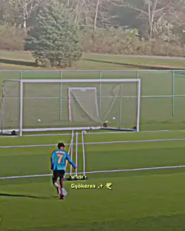 football ⚽️ 💔#viraltiktok #viesproblem #flypシ #foryoupage #viraltiktok 