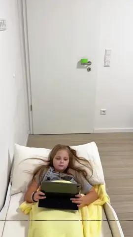 Almenos 36 muertos y 279desaparecidos en Hong Kong por unincendio en un complejo deapartamentos en el distrito de Tai Po #LeeTheatrePlaza#CausewayBay #HongKong #fire