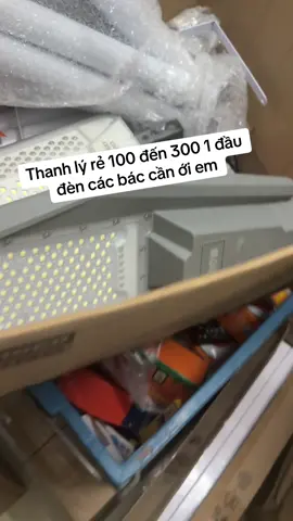 Thanh lý đèn năng lượng mặt trời #dennangluongmattroi #thanhlydennangluong #viral #denangluongmattroi #thanhly 