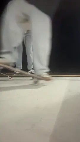 #スケボー こっちのアカウントでも あげます！ @外来種😜 