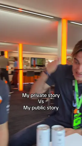 Louis being Louis with @Oscar Piastri 