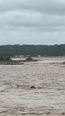 Kondisi jembatan gunongkong setelah dilanda banjir bandang #banjir #naganraya #banjirbandang #aceh 