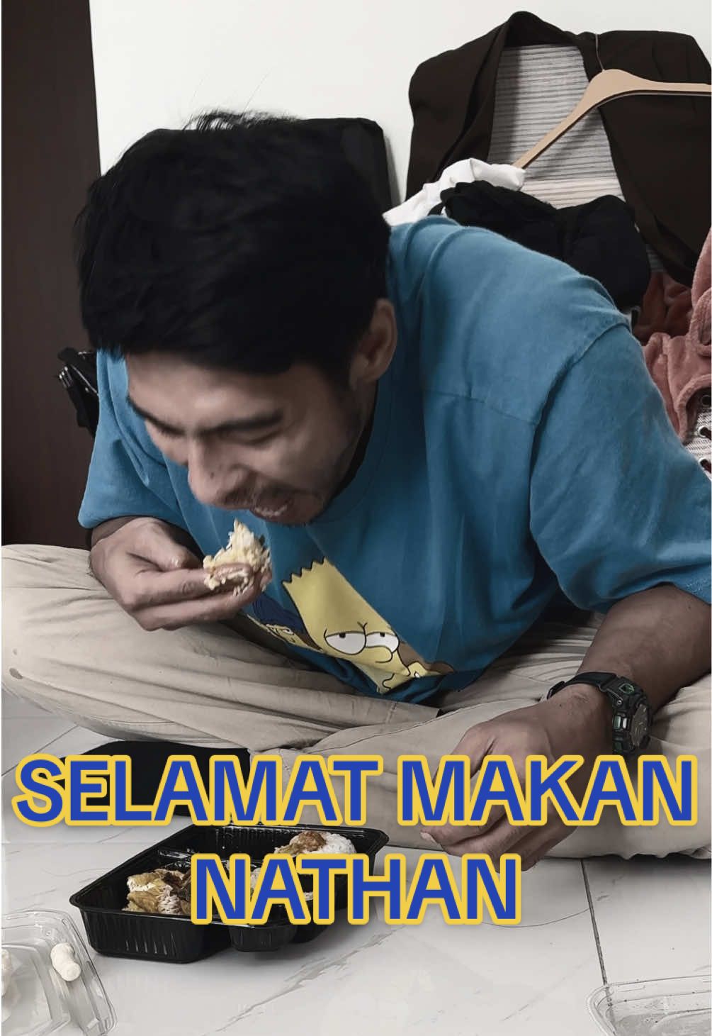 Saling berbagi di basecamp cowo BCW. #BCW #NATHAN