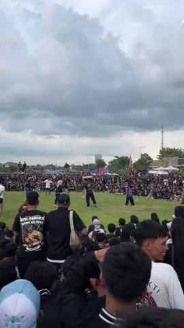 Panggah ora lali seni ne, Joss mbak yuu ✌🏻💙 #ikspikerasakti_indonesia #ikspipusatmadiun #pengesahanikspikerasakti 