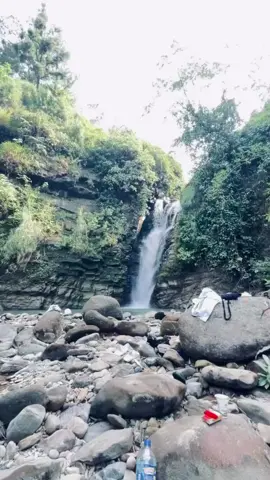 🏊🏻☁️ #fypp #curugwanarata #bantarbolang #xbcyza #suasanaalamsejuk 