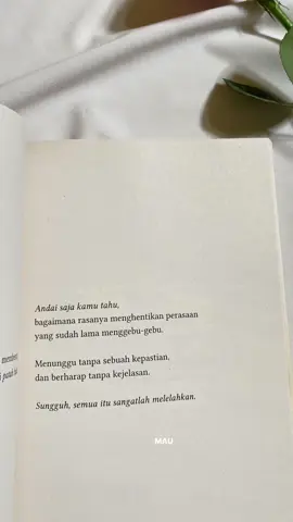 pesan bukunya di showcase aku💕 #mengagumimudarijauh 