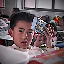 အလှပကြိုက်တာ သဘာဝပဲပေါ့ကွယ်🤭🤭🤣 #char_avery #funny #happiness #fyp #douyin 