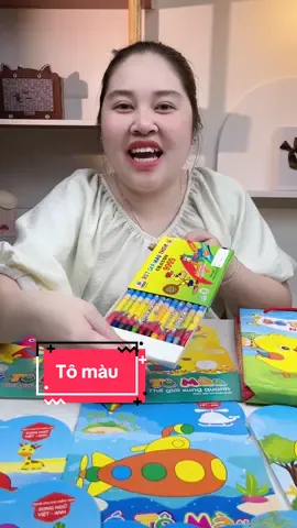 Tô màu 8 cuốn #tomauchobe #tomausangtao #tomau #dochoichobe #tiktokshop 