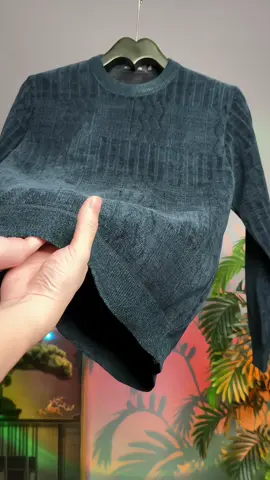 Áo len nam quảng châu lót lông cao cấp - Hoa văn Dập chìm cực sang trọng Chất liệu sợi bông tự nhiên mềm mại bền đẹp 3 phối màu đa dạng #aolennam #aolenquangchau #aomuadong #phoidonam #thoitrangnam 