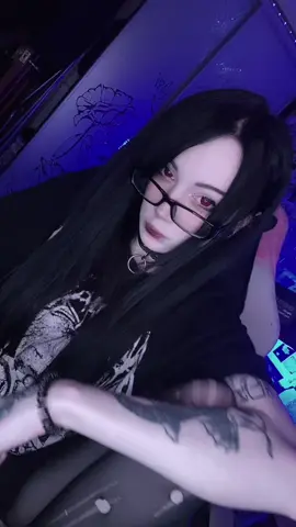 Эстетичный липсинг 