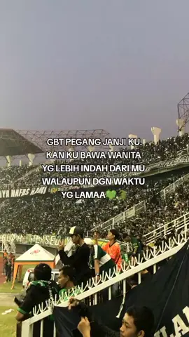 AKU KAMU DAN PERSEBAYA🫶🏻🍀💚 #persebaya #persebayaday #persebayafans #persebayaselamanya 