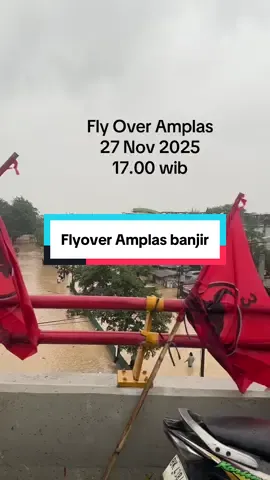 Flyover Amplas banjir Lumpuh total #flyoveramplas #amplasbanjir #banjirmedan #banjiramplas #banjirmedan 