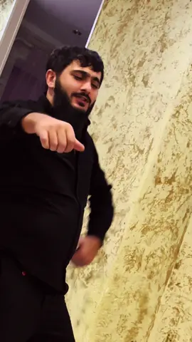 Довейте инстаграм тоже добьемся 200тс подписчиков 💋💋мой инстаграм edul_esayann 