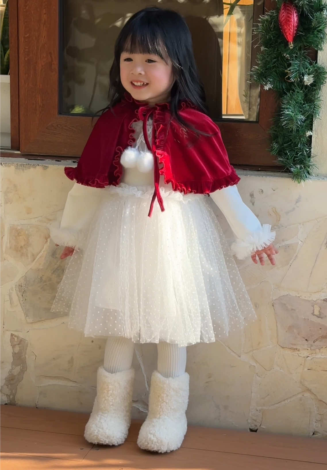 Giáng sinh sắp tới rùi các mom ơii 🥰 #xuhuong #poolkids #thoitrangtreem #noel 