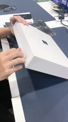 Vẫn là Surface Laptop 13inch Snapdragon X plus 16/256 #surfaceviet #surface #microsoft #laptop13inch #hanoi 