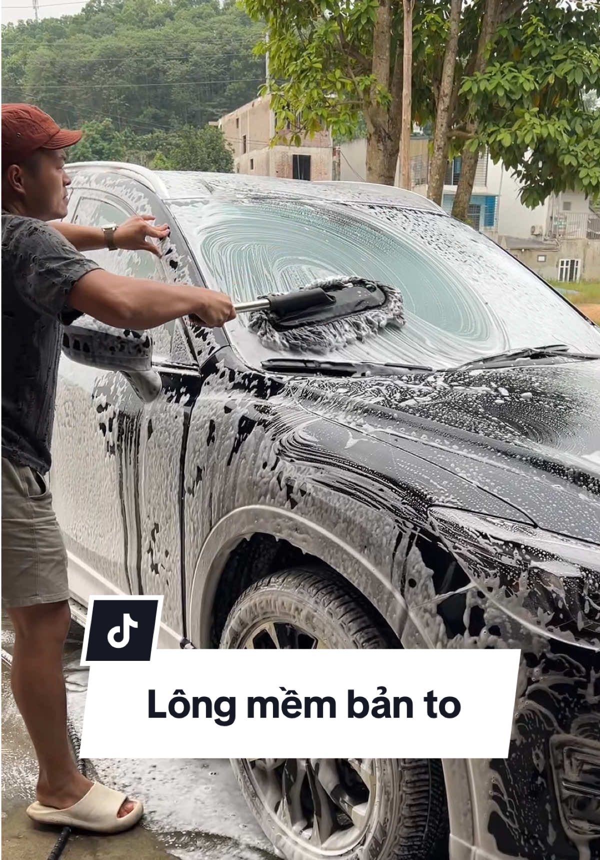 Trả lời @Tôi_❤️_Việt_Nam chỗ bạn to lông mềm rửa nhanh sạch được việc không lo xước sơn nhé #toanmanshop #choilauxeoto 