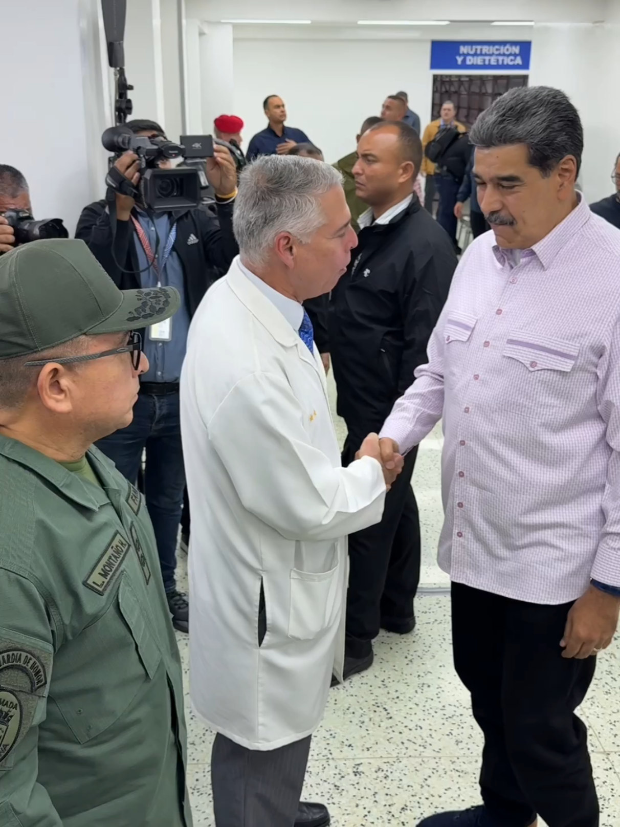 ​¡Paso a paso! El #Hospital Militar 