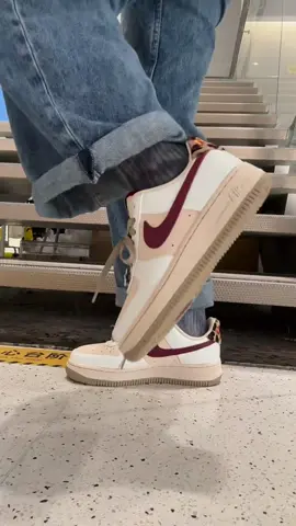 Ngoan xinh iu #hoangngansneaker #sneakers #nike #af1 #airforce1 