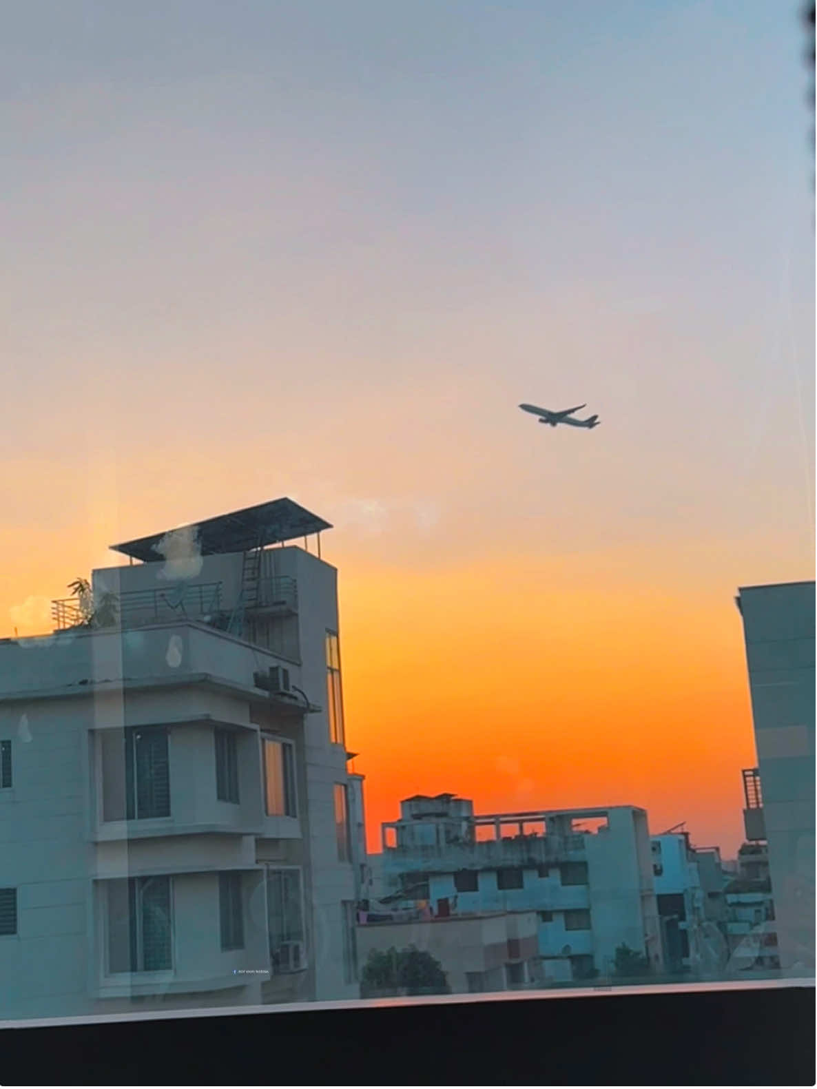 ভূমিকম্প হলে বুঝবো কিভাবে? মাথা তো গত শুক্রবার থেকেই ঘুরছে 😵‍💫     #sunset #earthquake #dhaka #asif #asif757575 