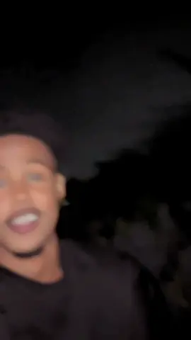 20 jir waligiis aan arag hug ma jira 😂🫂#ZACK #duet #fyp #viral 