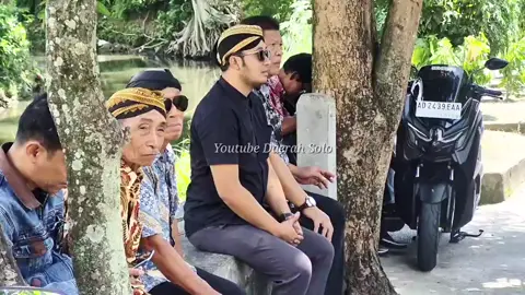 Saat PB XIV Hangabehi Layat Pamannya GPH Suryo Saroso #viral #trending #fyp #keratonsurakarta #keratonsolo 