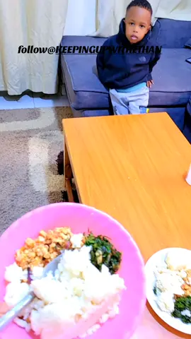 Fardosa kujia mwenzako. huyu indomie na maziwa mala sijui shida iko wapi with indomie na mala ethan anapenda sana. @user92824286129 na @Brookside Dairy LTD  hii maziwa mala yenu inaniletea shida kwangu.nitamu mpaka mtoto wangu hawezi kula ugali bila mala.