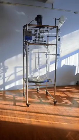 200L glass vessel chemical reactors for labs & industry. Efficient heating, cooling & stirring. Reliable & durable borosilicate glass. Perfect for pharma & chemical production. https://equilrxnlab.com/product/akf-200l-glass-vessel-chemical-reactors/ Contact: https://web.whatsapp.com/send?phone=8617324813510&text= #GlassReactor #ChemicalReactor #LabEquipment #PharmaEquipment #IndustrialReactors