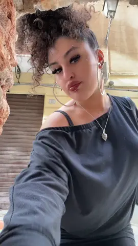 the lighting in this city> #palermo #sicilia 