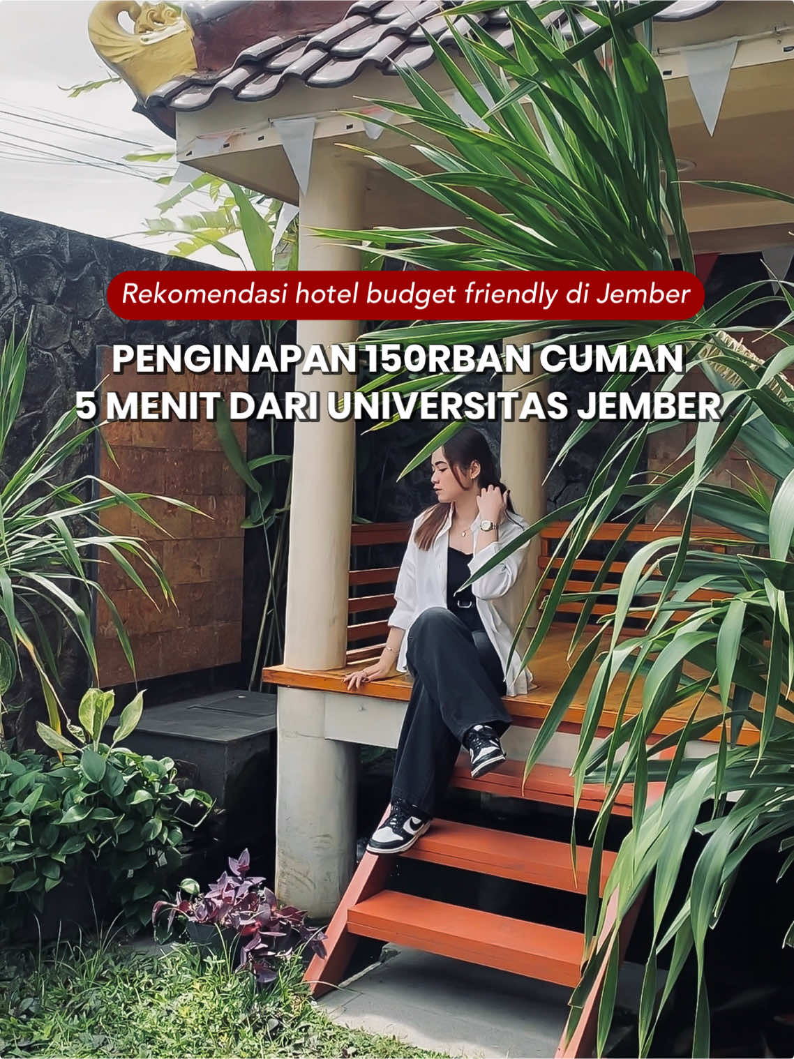 Hi RedTravelers!   sekarang ajak keluarga & teman kamu dari dalam maupun luar kota saat wisuda/acara kampus lainnya udah ga perlu worry lagi, karena ada penginapan yg nyaman, bersih, dan punya fasilitas lengkap. Namanya RedDoorz Syariah Near Universitas Jember. Lokasinya strategis cuman 5 menit aja dari UNEJ.  Yuk langsung download aplikasi RedDoorz dan pake voucher promo YUKNGINEP biar makin hemat. Happy Staycation RedTravelers! 🙌🏻 @RedDoorz Indonesia  #REDTRAVELERS #bukasemuapintu #reddoorz #rekomendasihoteljember #jember24jam