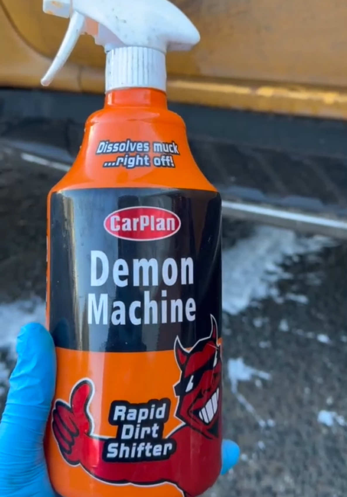 Can The Demon Shift The Dirt 🤔 #detailing #cardetailing #satisfying #CleanTok #satisfyingvideos 