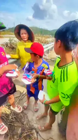 Phú yên cố lên  NAMMÔADIĐAPHÂT