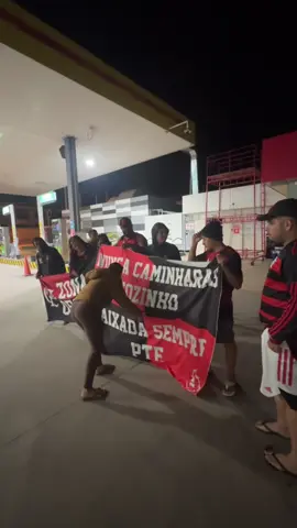 Vlog do dia 3 em busca da glória eterna!!!  🏆🏆🏆🏆 O dia foi cruzando a bolivia e com alguns perrengues 🇧🇴🚩🏴  Seremos campeões!!!! 🔴⚫️🔴⚫️  #flamengo #nacao12 #caravana #lima #peru 