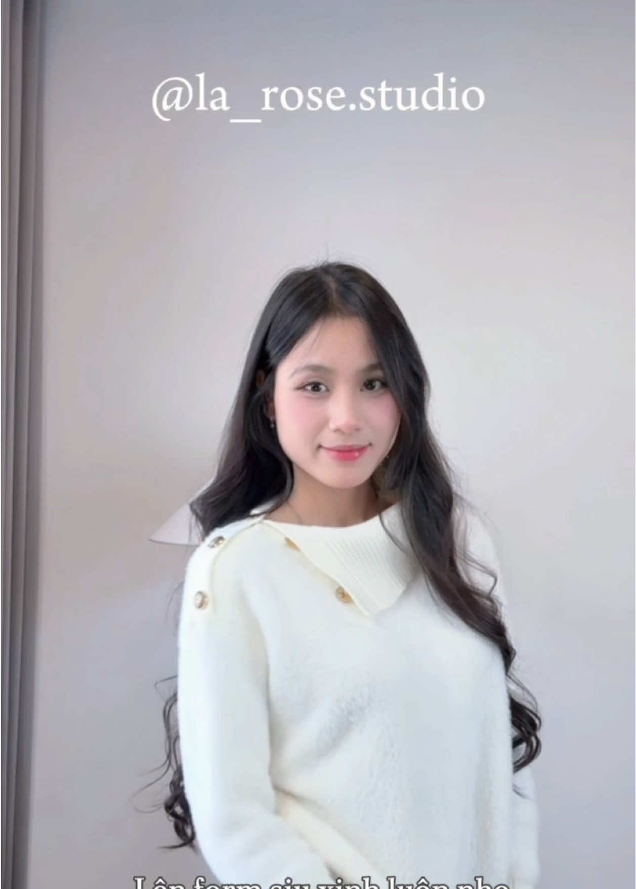 Áo len lông thỏ thiết kế cúc vai siêu xinh siêu lạ nhe #winter #xh #outfits #phoidoxinh #thoitrang 