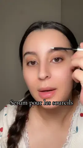 On teste ensemble le sérum pour sourcils  #browserum 